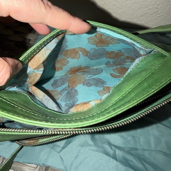 HOBO The Original Green Leather Crossbody Bag - Picture 12 of 16